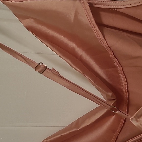 🆕️Zomva Silky Dress 👗 - Picture 8 of 9